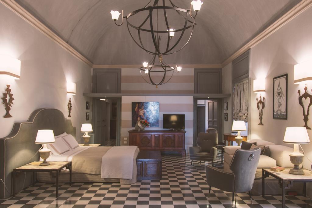 Palazzo Trigona Suites Noto Room photo
