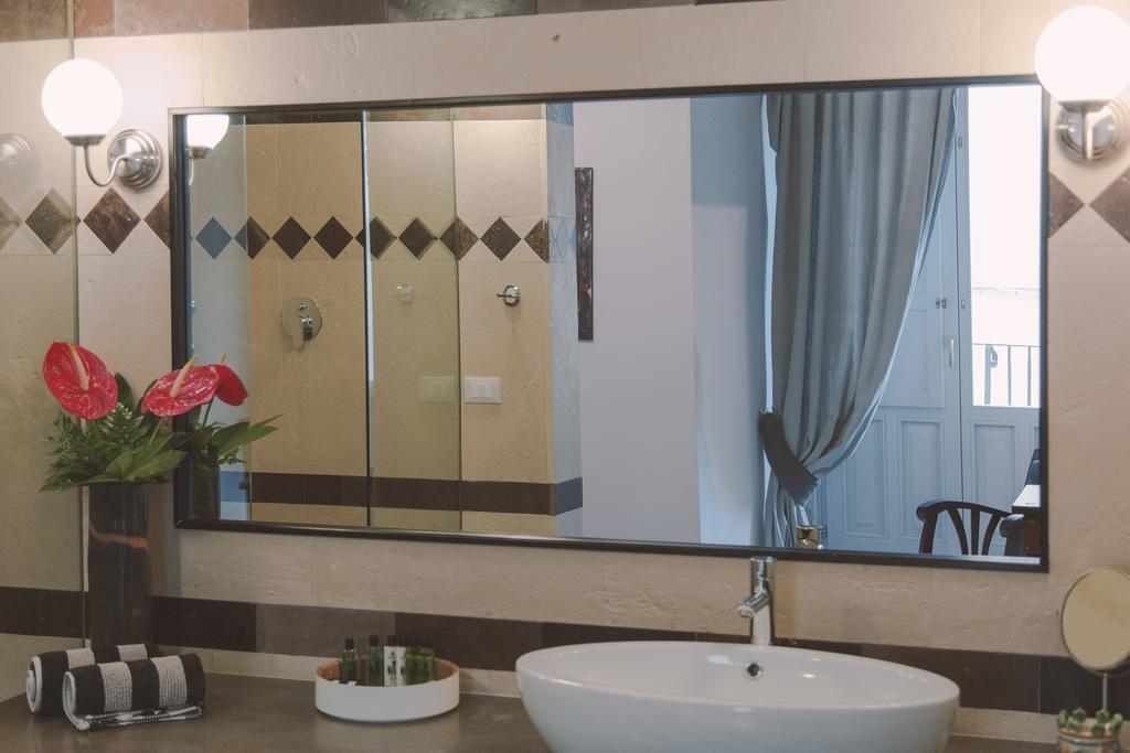 Palazzo Trigona Suites Noto Room photo